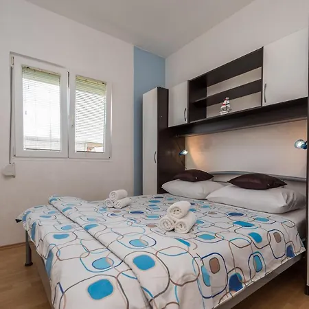 Marko Dominik Apartmán Ražanac