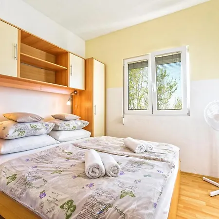 Apartman Marko Dominik Ražanac